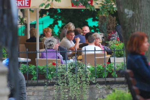 Turyści w kawiarni Kordegarda w Sandomierzu